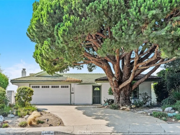 Luxury Estates in Esperanza For Sale