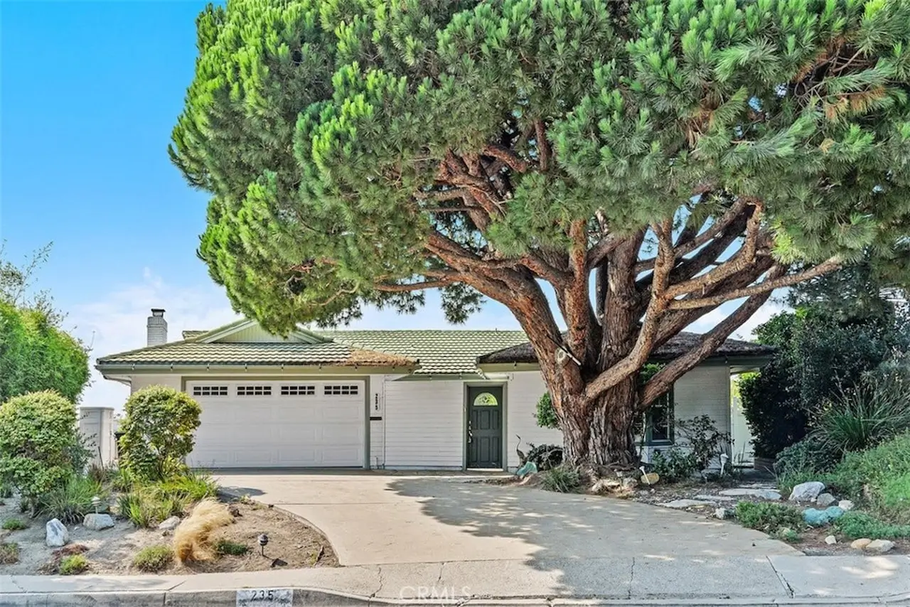 Luxury Estates in Esperanza For Sale