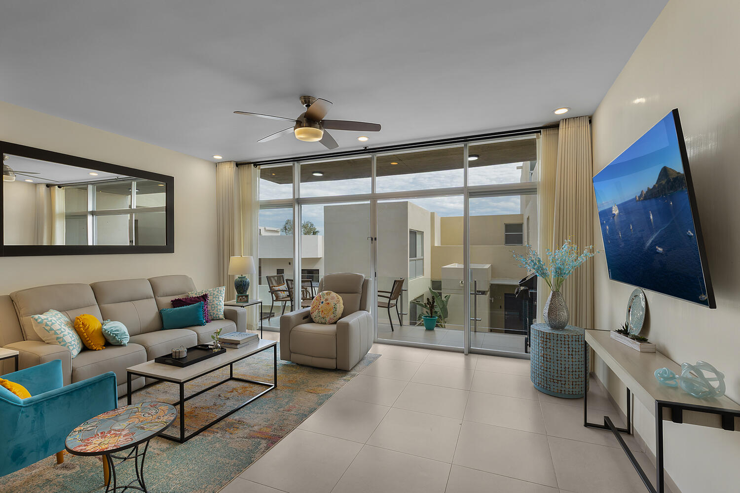 Los Cabos Balmar Experience resort-style living in one of the most desirable areas of Los Cabos. This fully equipped condo is ready to operate and generate income from day one, ideal for investors seeking immediate returns and a luxurious Cabo lifestyle.Property Highlights: Price: – 701 Camino bonito oriente, Cabo San Lucas, BS
