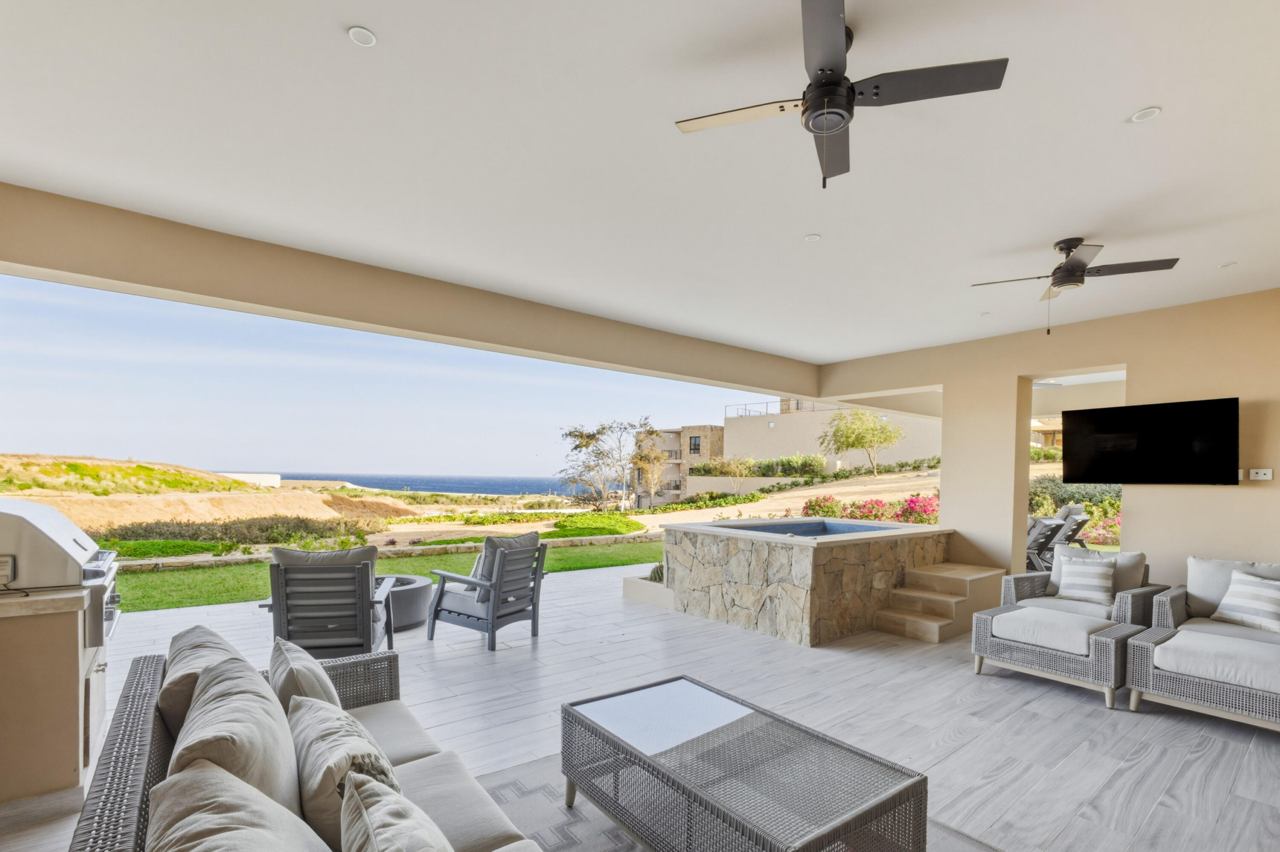 Los Cabos Alvar Welcome to Alvar at Quivira 2101, a refined single-level 3-bedroom, 3.5-bath residence offering direct ocean and golf course for sale