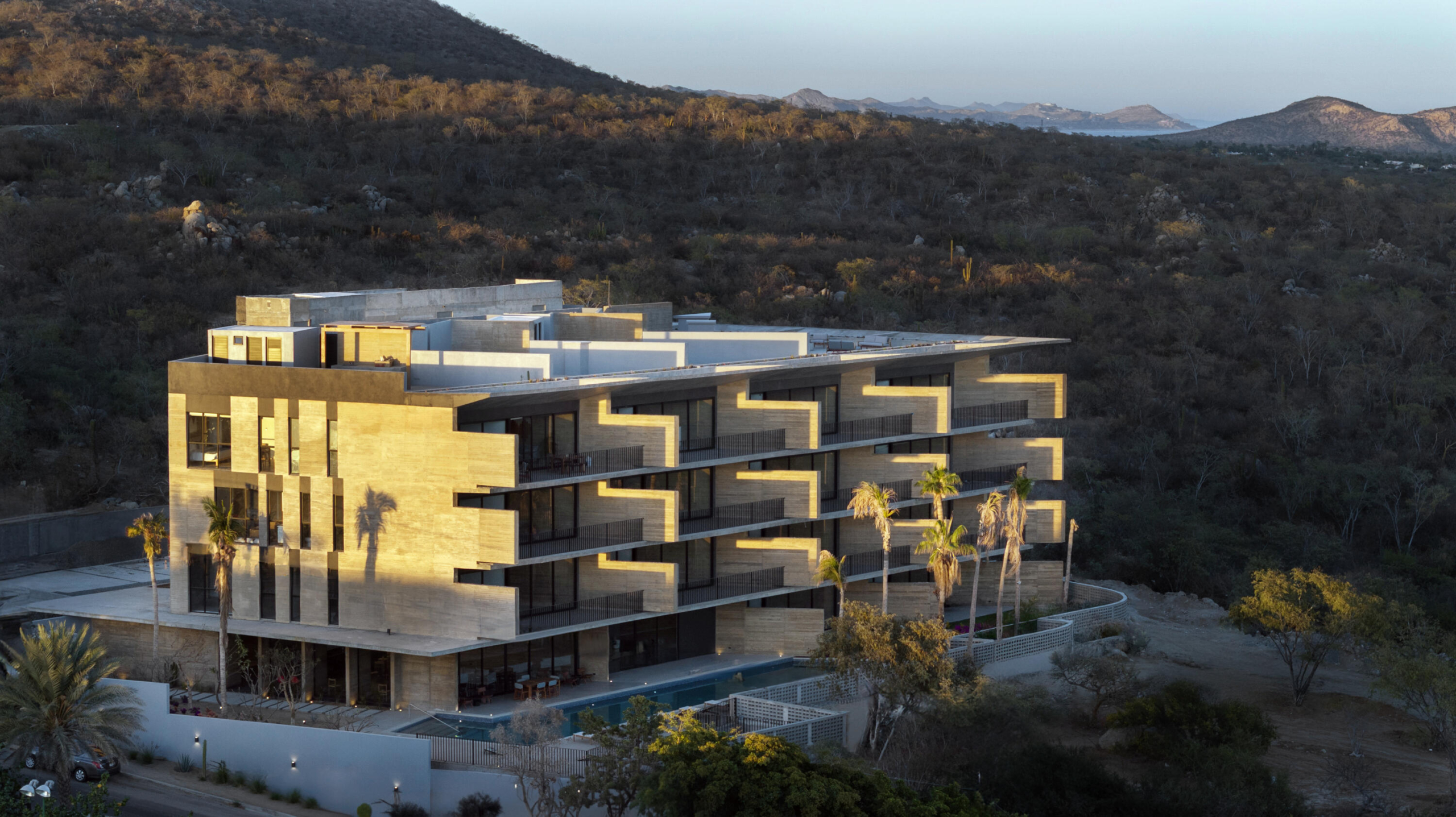 Los Cabos Balmar Experience resort-style living in one of the most desirable areas of Los Cabos. This fully equipped condo is ready to operate and generate income from day one, ideal for investors seeking immediate returns and a luxurious Cabo lifestyle.Property Highlights: Price: – Boulevard Marina, Cabo San Lucas, BS