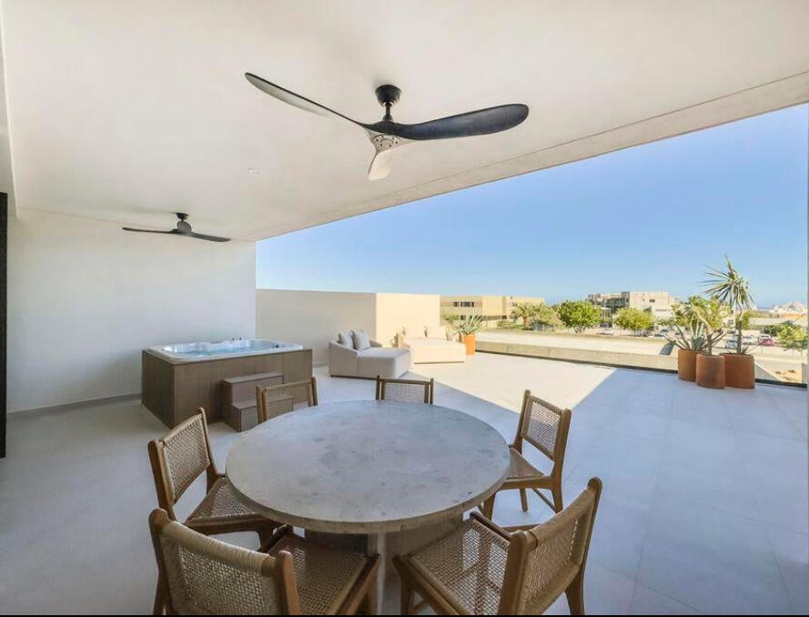 Los Cabos Balmar Experience resort-style living in one of the most desirable areas of Los Cabos. This fully equipped condo is ready to operate and generate income from day one, ideal for investors seeking immediate returns and a luxurious Cabo lifestyle.Property Highlights: Price: – CIAN, Cabo Corridor, BS