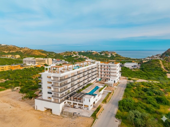 Los Cabos Centro-Sjd Indulge in resort-style amenities that elevate everyday living: a heated pool, ocean- – Colorado Hills #305B, San Jose Corridor, San Jose Corridor, BS