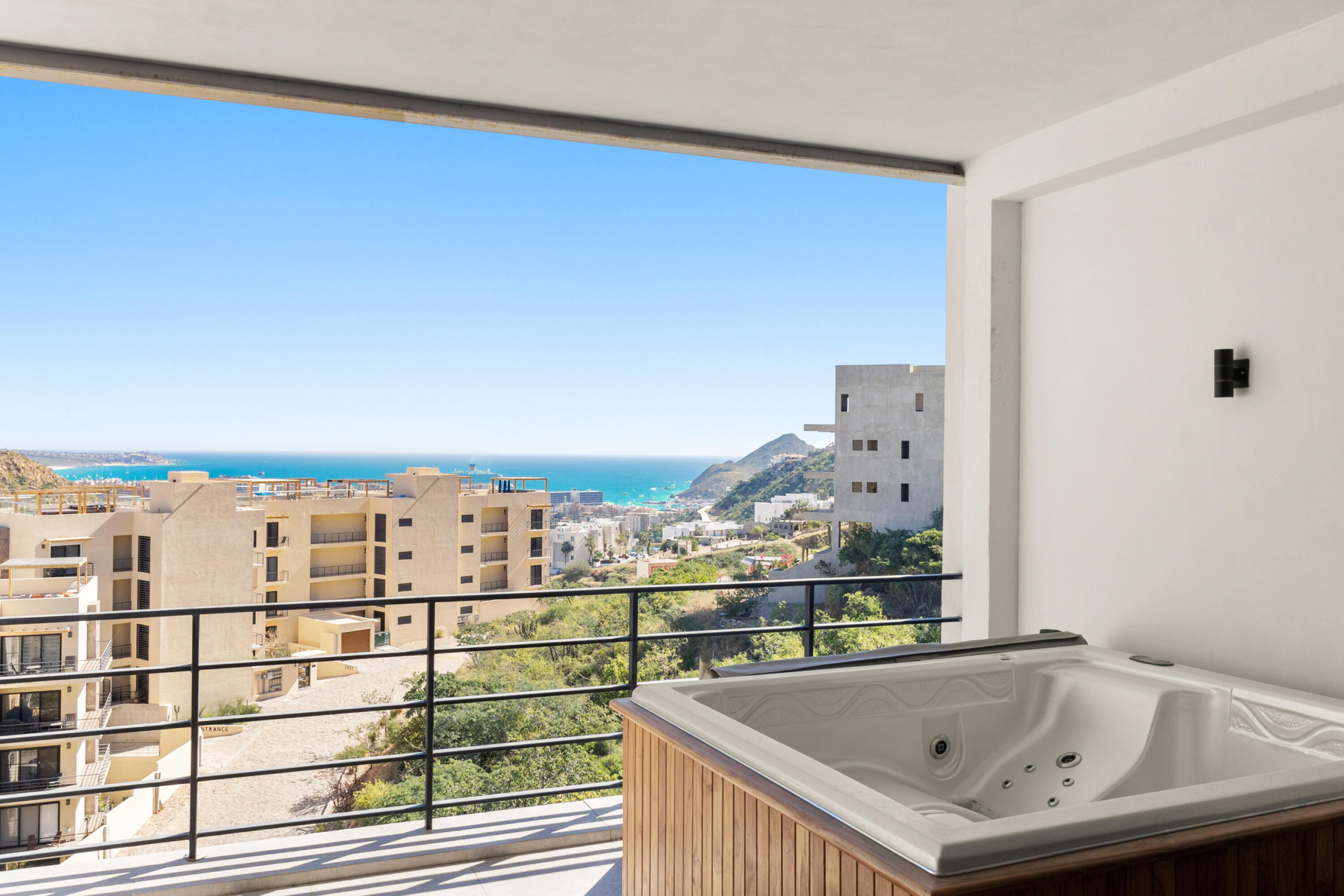 Los Cabos Balmar Experience resort-style living in one of the most desirable areas of Los Cabos. This fully equipped condo is ready to operate and generate income from day one, ideal for investors seeking immediate returns and a luxurious Cabo lifestyle.Property Highlights: Price: – Torre Maria, Cabo San Lucas, Cabo San Lucas, BS