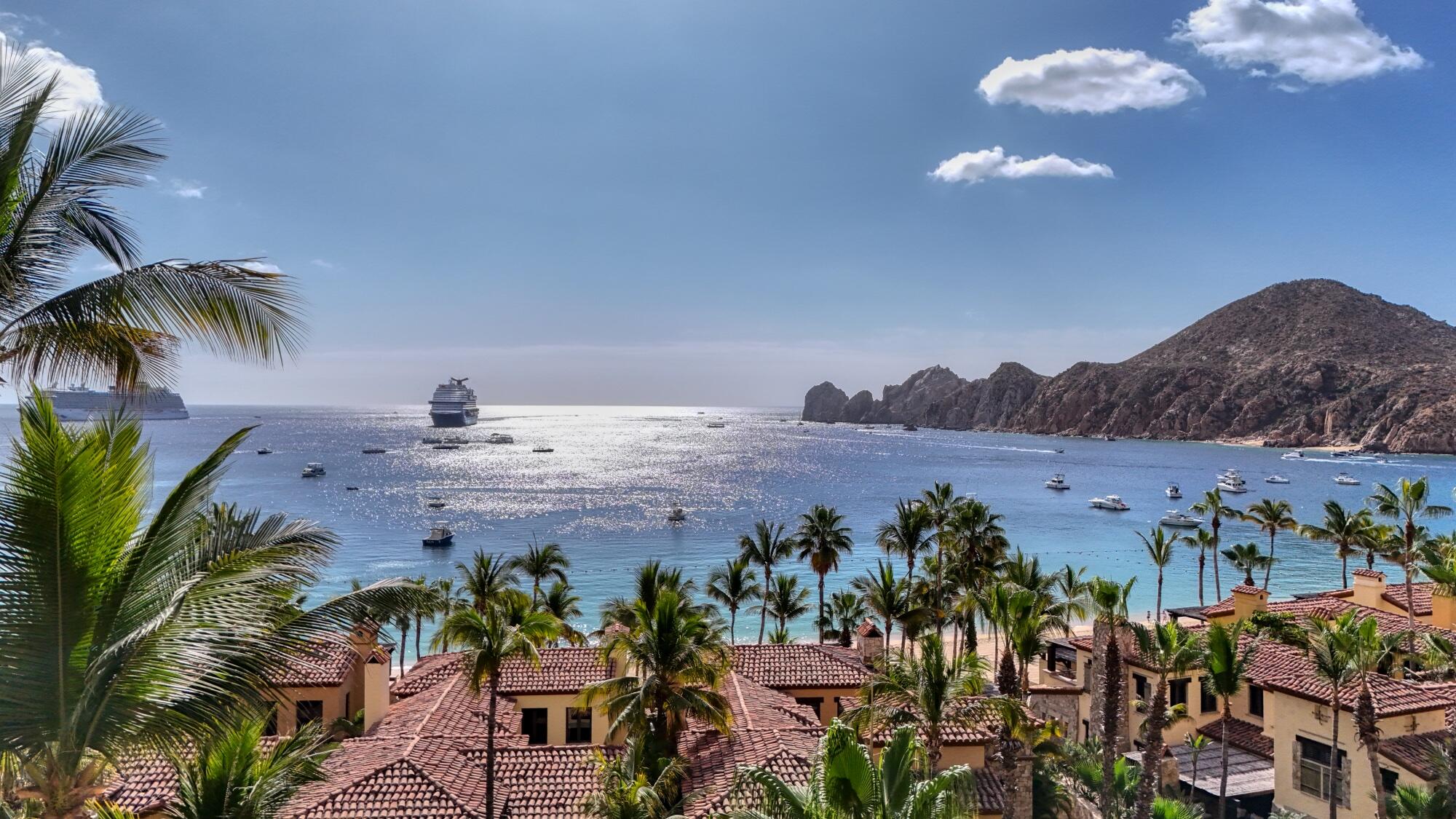 Esperanza Hacienda Csl Located within the exclusive Hacienda Beach Club & Private Residences on the shores of Medano Beach, this stunning residence features 3 spacious en-suite bedrooms and offers breathtaking for sale