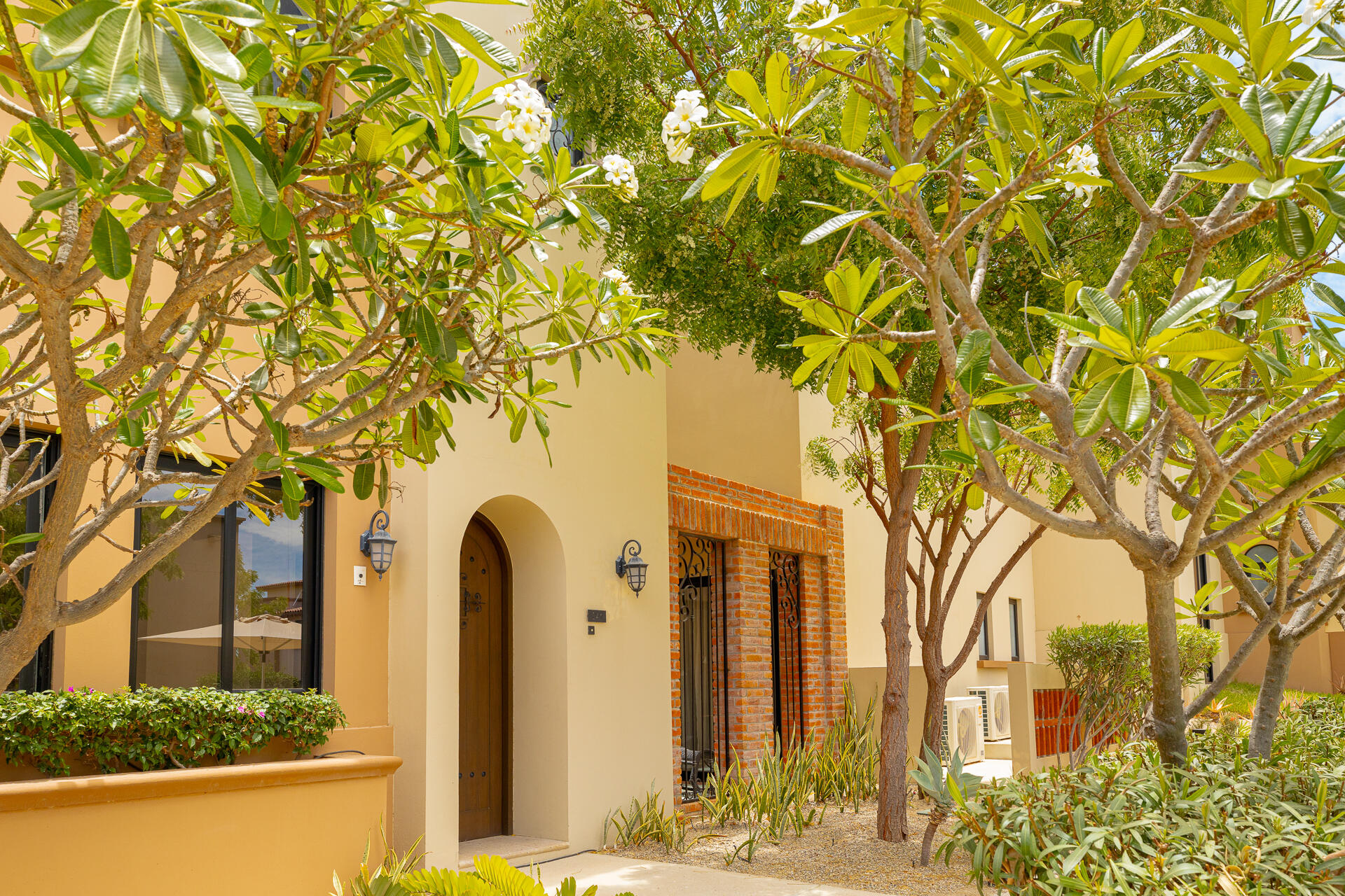Mavila Townhome, Pacific, Pacific, BS | Esperanza For Sale