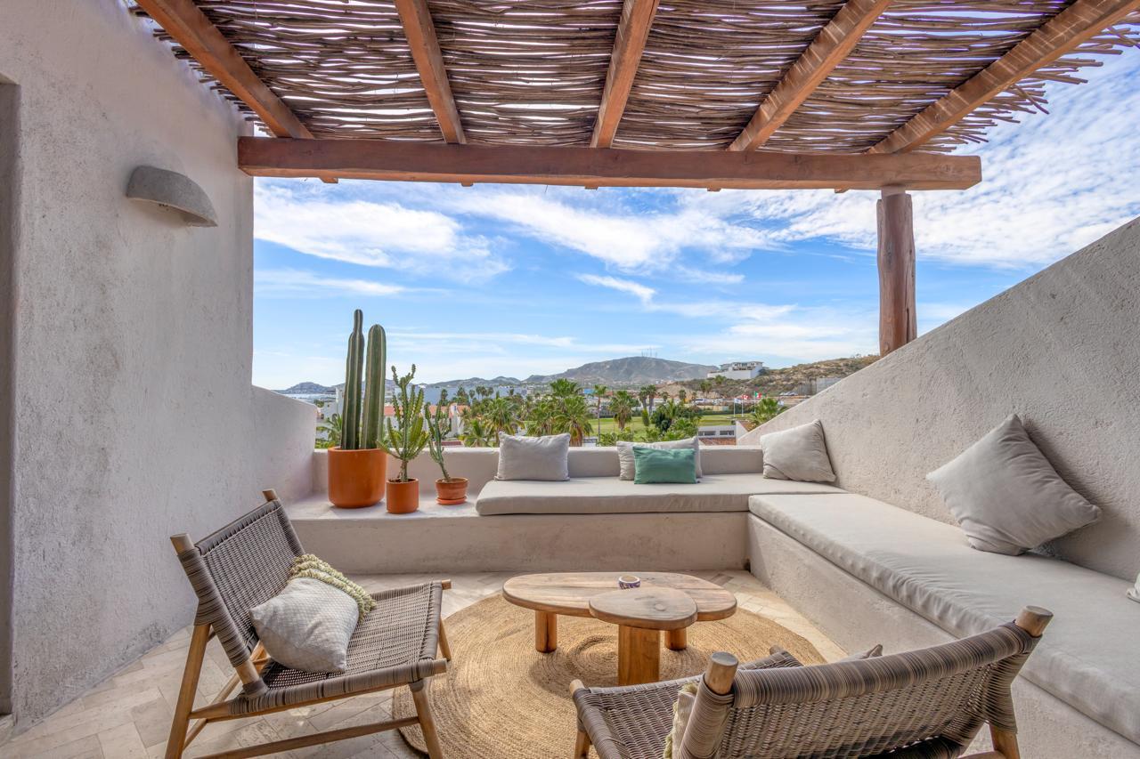 Esperanza Casa Nima Experience elevated living in this spacious 1 bedroom residence at Casa Nima, where Mediterranean inspired architecture meets breathtaking for sale