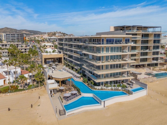 Esperanza Albaluz Residence 606 at ALBALUZ is an elegant sixth-floor, ocean- – 606 Bahia de las Palmas, San Jose del Cabo, BS