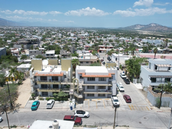 Esperanza Hacienda Los Cabos Welcome to Condo H-4 at Hacienda Los Cabos, a beautifully located 2-bedroom, 2-bathroom residence in the heart of San José del Cabo. Perched on a hillside, this third-floor condo offers beautiful – 924 Paseo de las Misiones, San Jose del Cabo, BS